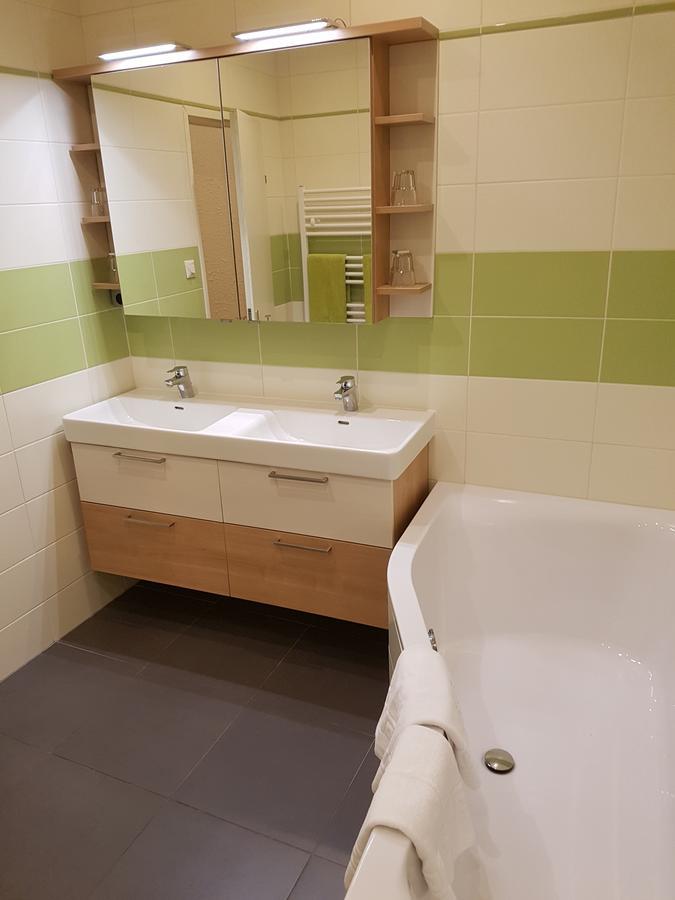סטוקראו Hotel Lenau מראה חיצוני תמונה