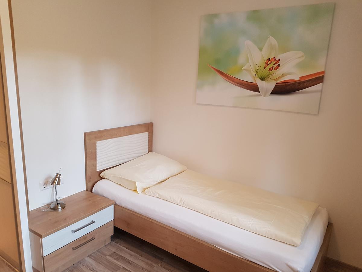 סטוקראו Hotel Lenau מראה חיצוני תמונה